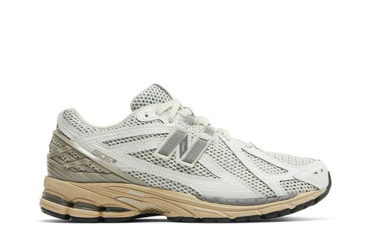 1906R White Grey Cream